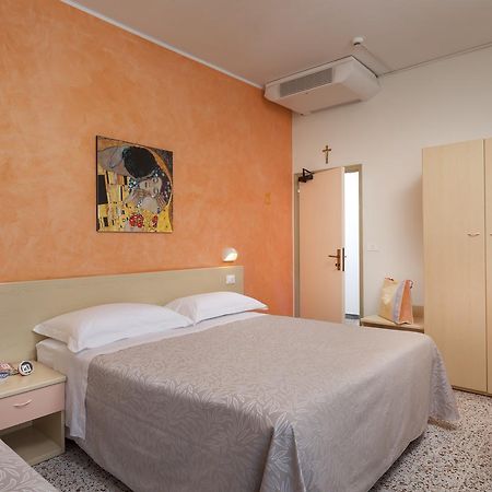 Hotel Alfa Tao 리치오네 외부 사진
