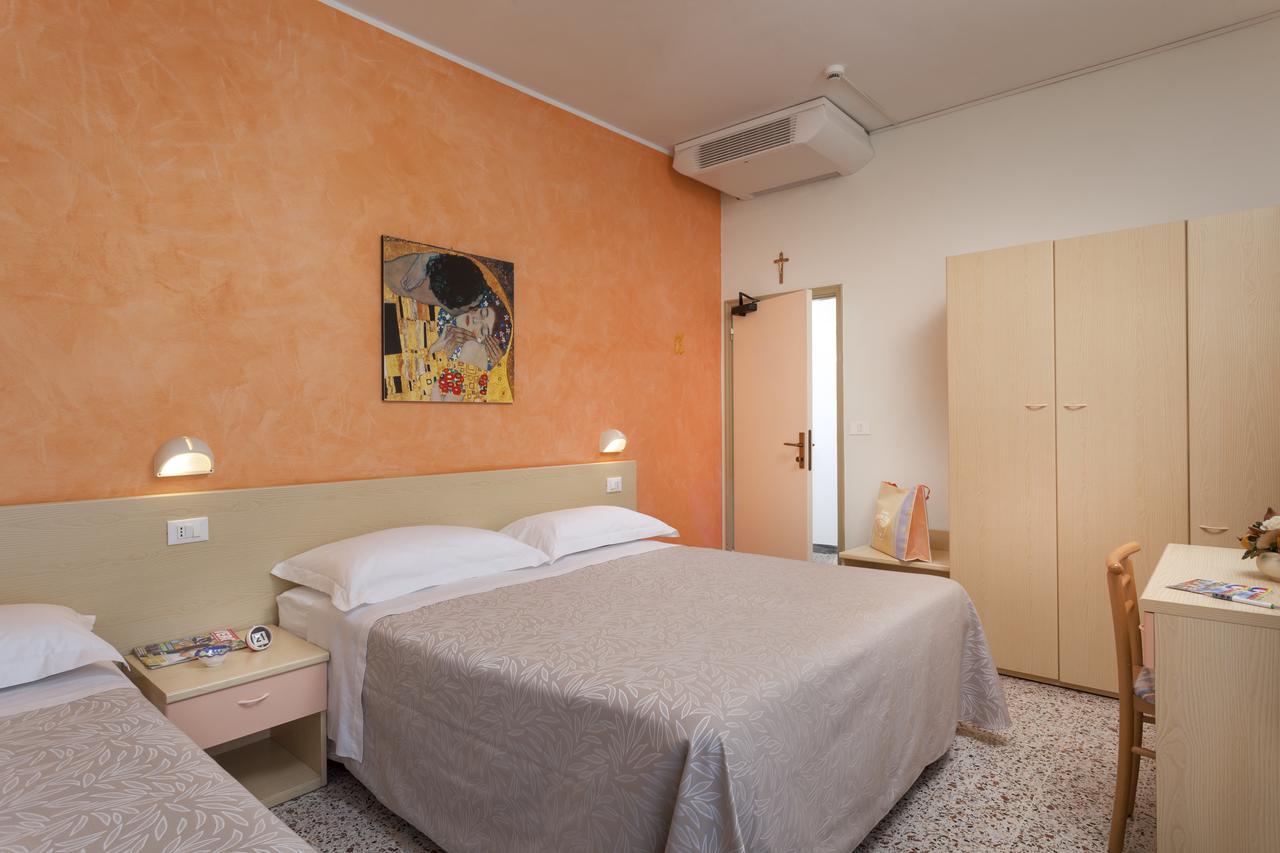 Hotel Alfa Tao 리치오네 외부 사진