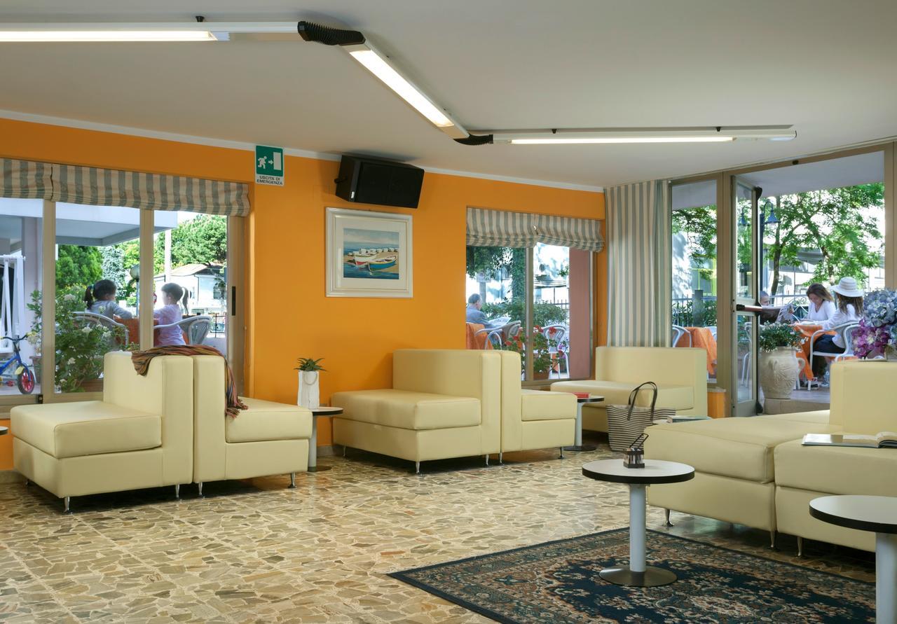 Hotel Alfa Tao 리치오네 외부 사진